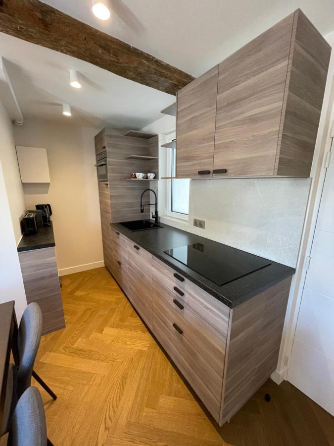Appartement Les Hirondelles Honfleur Buitenkant foto
