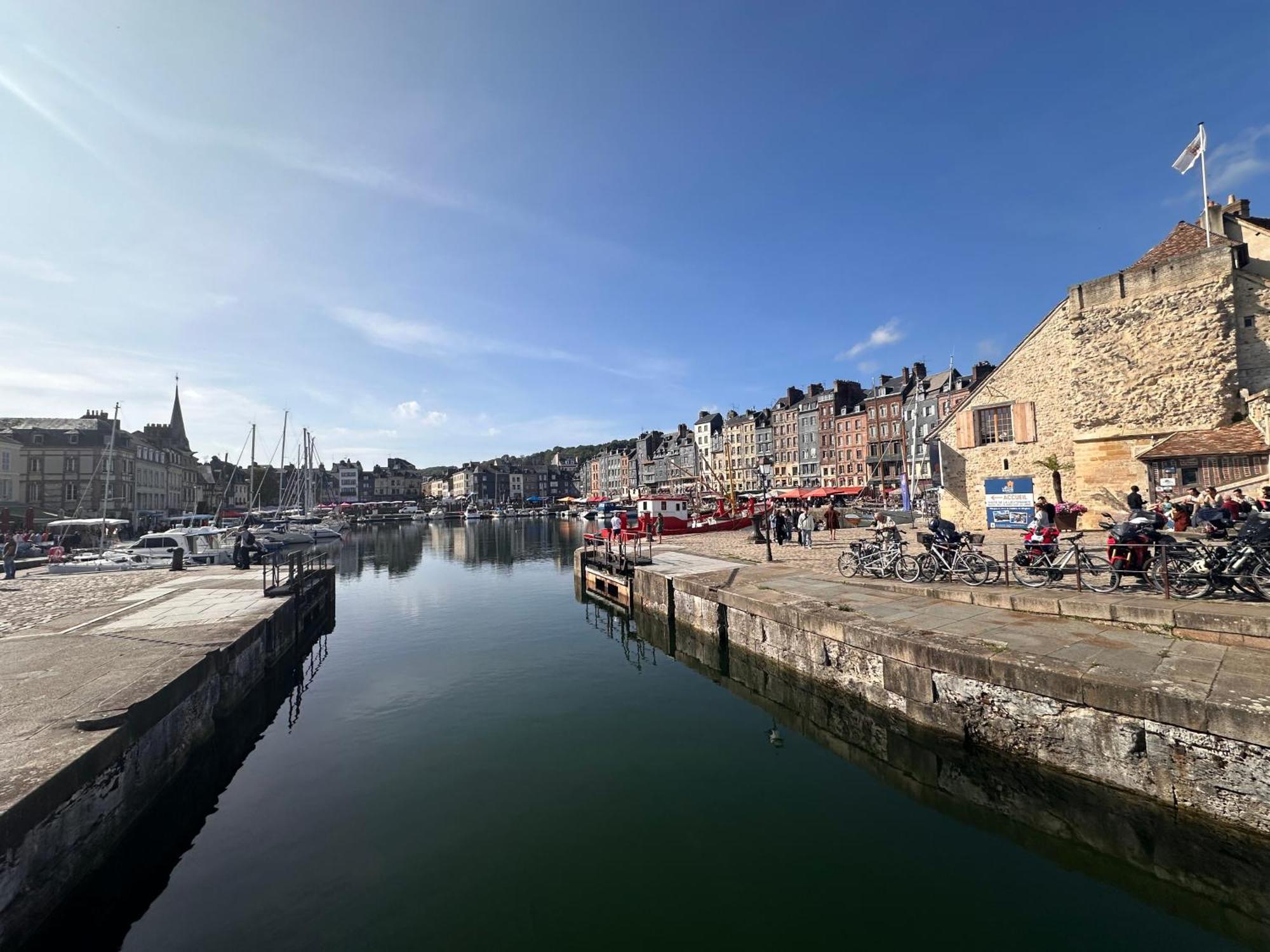 Appartement Les Hirondelles Honfleur Buitenkant foto